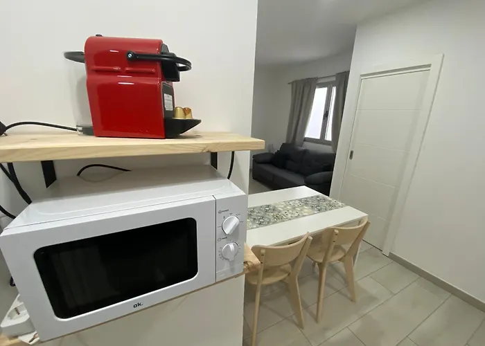 Escondite Sereno - 50M Las Canteras Beach
