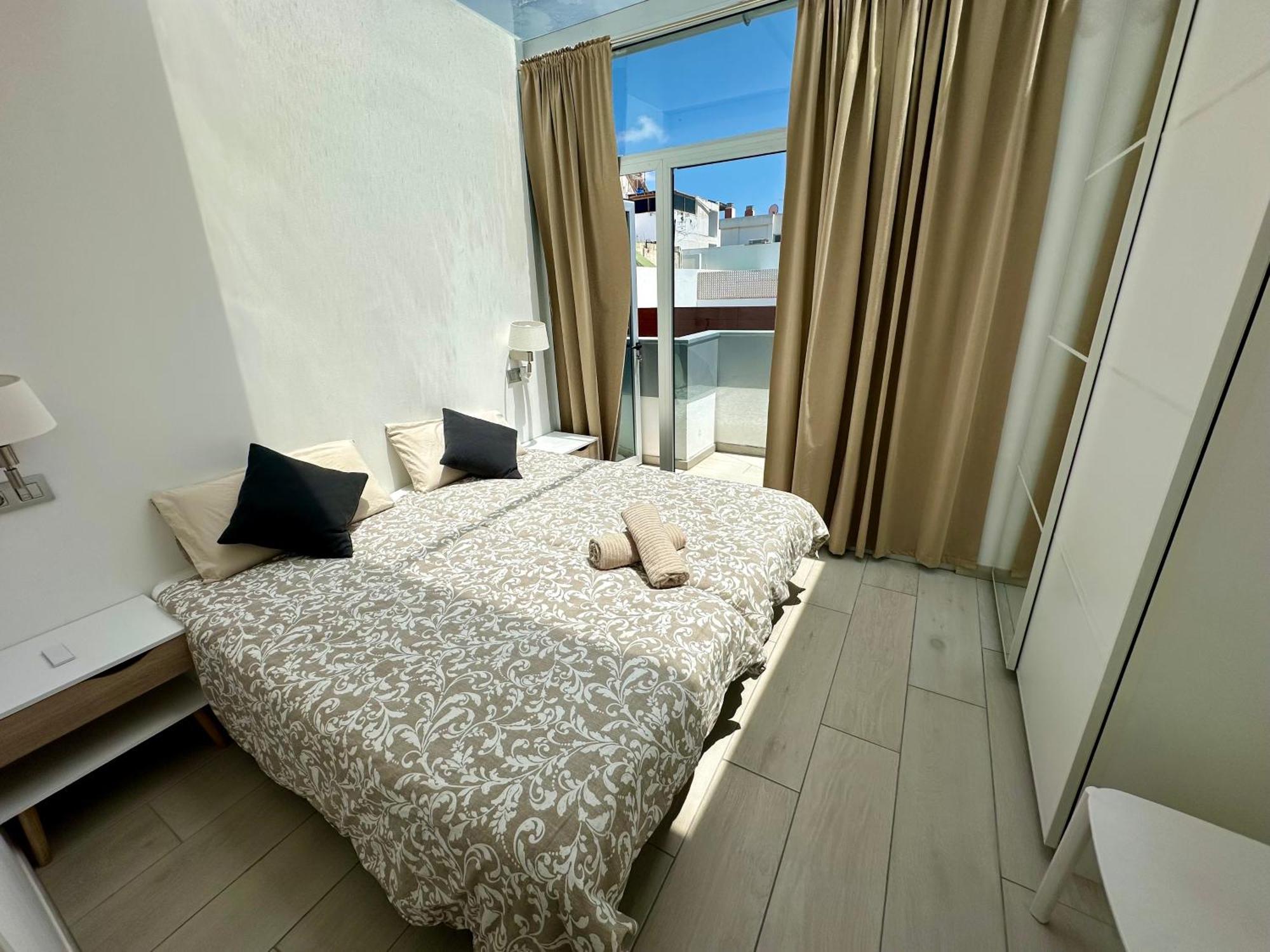 Escondite Sereno - 50m Canteras Apartment